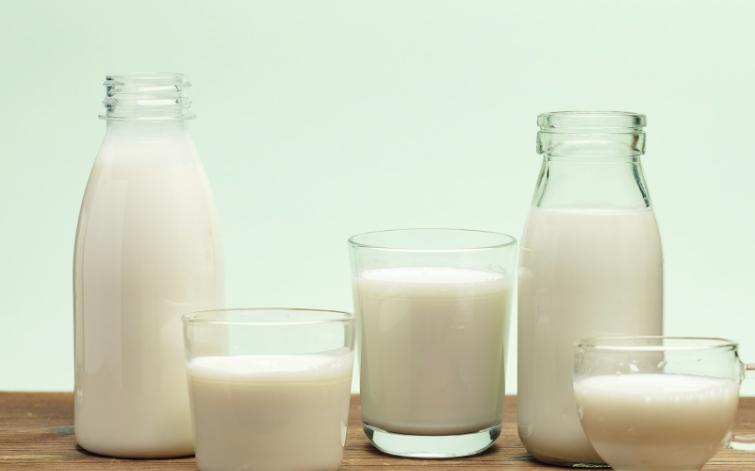 1765333297648916.jpg 牛奶.jpg